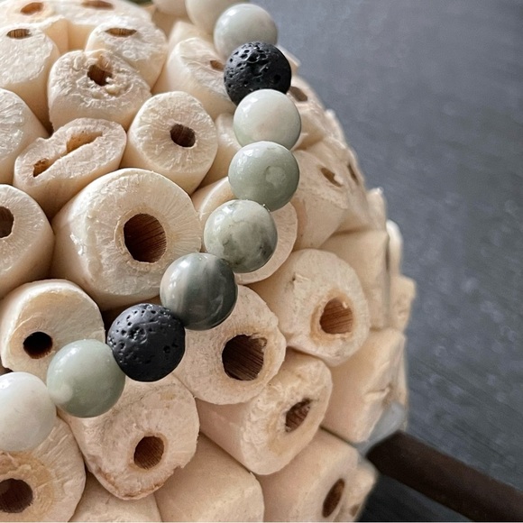 Handmade Natural Stone 6mm Beaded Bracelet Heart Charm 7 Inches Lava Agate - Picture 4 of 10